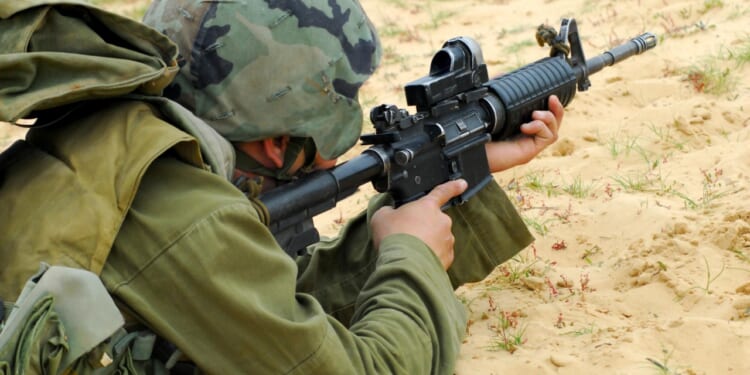 Israeli IDF soldier with submachine gun.