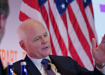 Trump, Duffy Showing the ‘Courage’ to Bring Air Traffic Control into 21st Century