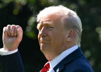 Trump Wants $10K Bonuses for ATC's Who Worked During Shutdown