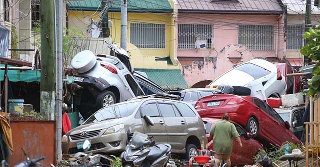 Typhoon Kalmaegi Kills at Least 114 in Philippines, over 100 Still Missing