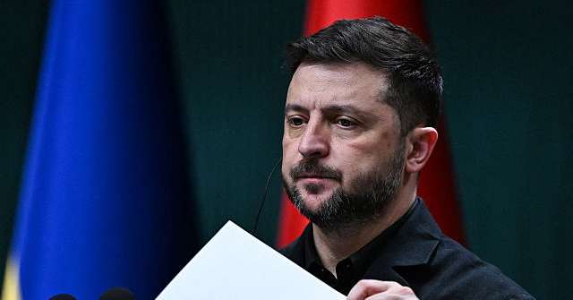 Ukraine, Russia Tread Lightly as Trump Suggests Thanksgiving Deadline for 28-Point Peace Plan