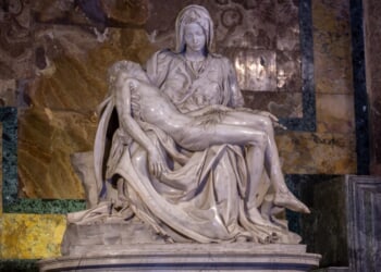 Virgin Mary doesn’t have ‘the role of holding back God’s wrath,’ Vatican expert says – Catholic World Report