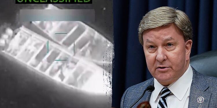 Lawmakers probe Trump administration Caribbean strikes after Hegseth report