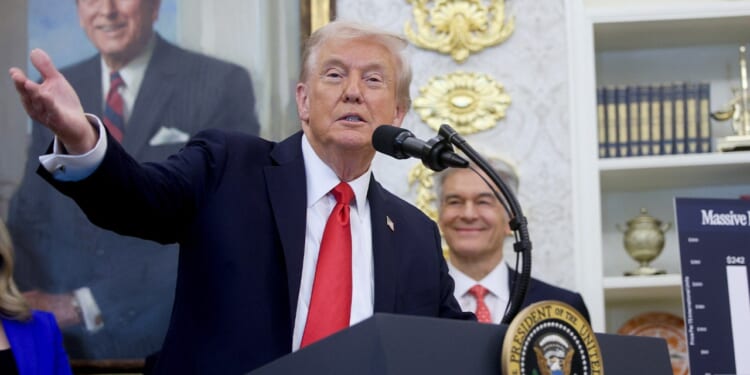 White House releases Trump's MRI scan results showing cardiovascular health