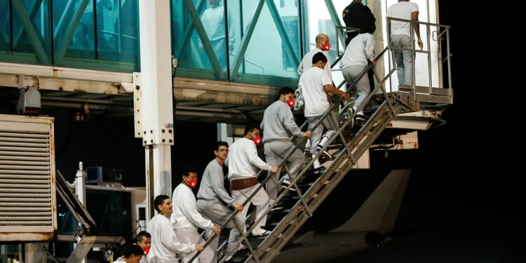 Trump's Venezuela military escalation forces halt to deportation flights