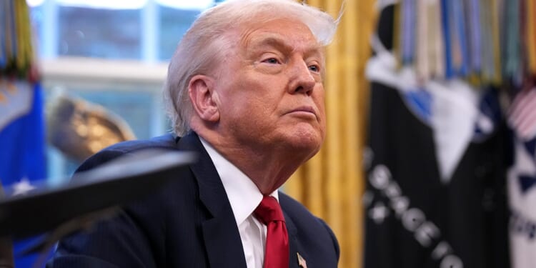 Trump warns 'hell to pay' if Honduras alters presidential election results