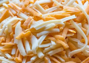 FDA warns Americans in 31 states about dangerous elements that may be in their shredded cheese