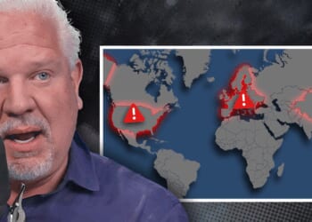 Holiday sales predicted to shatter $1 TRILLION — yet Glenn Beck warns of history’s first-ever synchronized global collapse