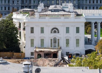 Trump hires new architect Shalom Baranes for White House ballroom project
