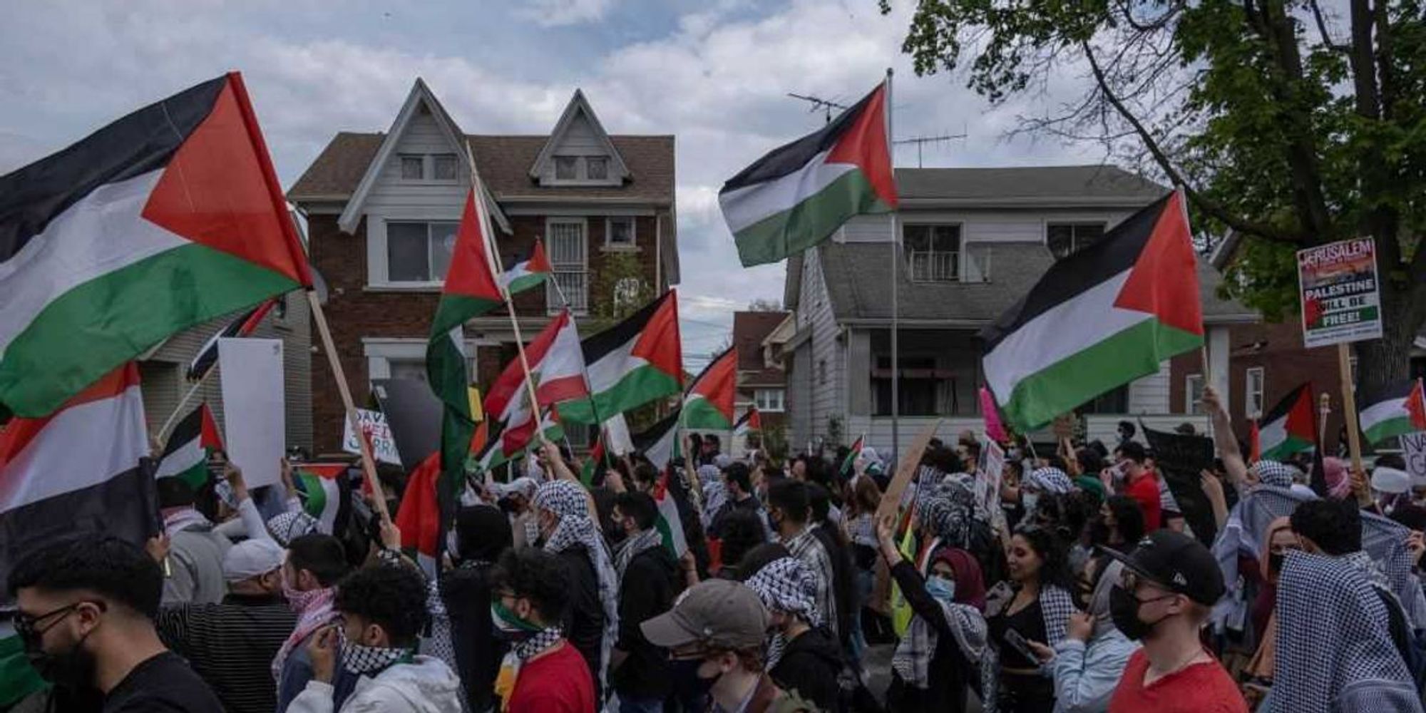 Washington’s new favorite lie: ‘Most migrants are safe’