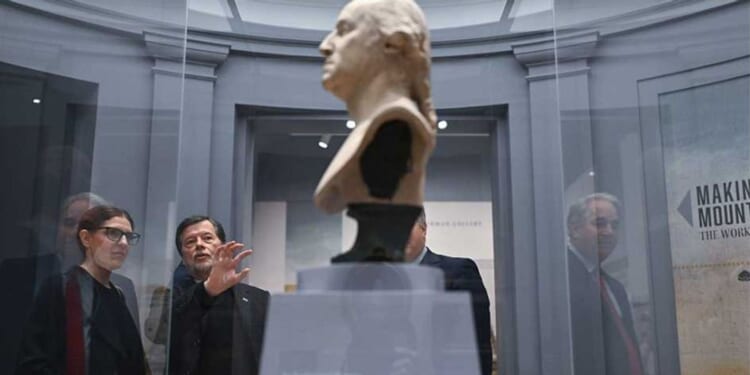 'The American Revolution' keeps founders at arm's length