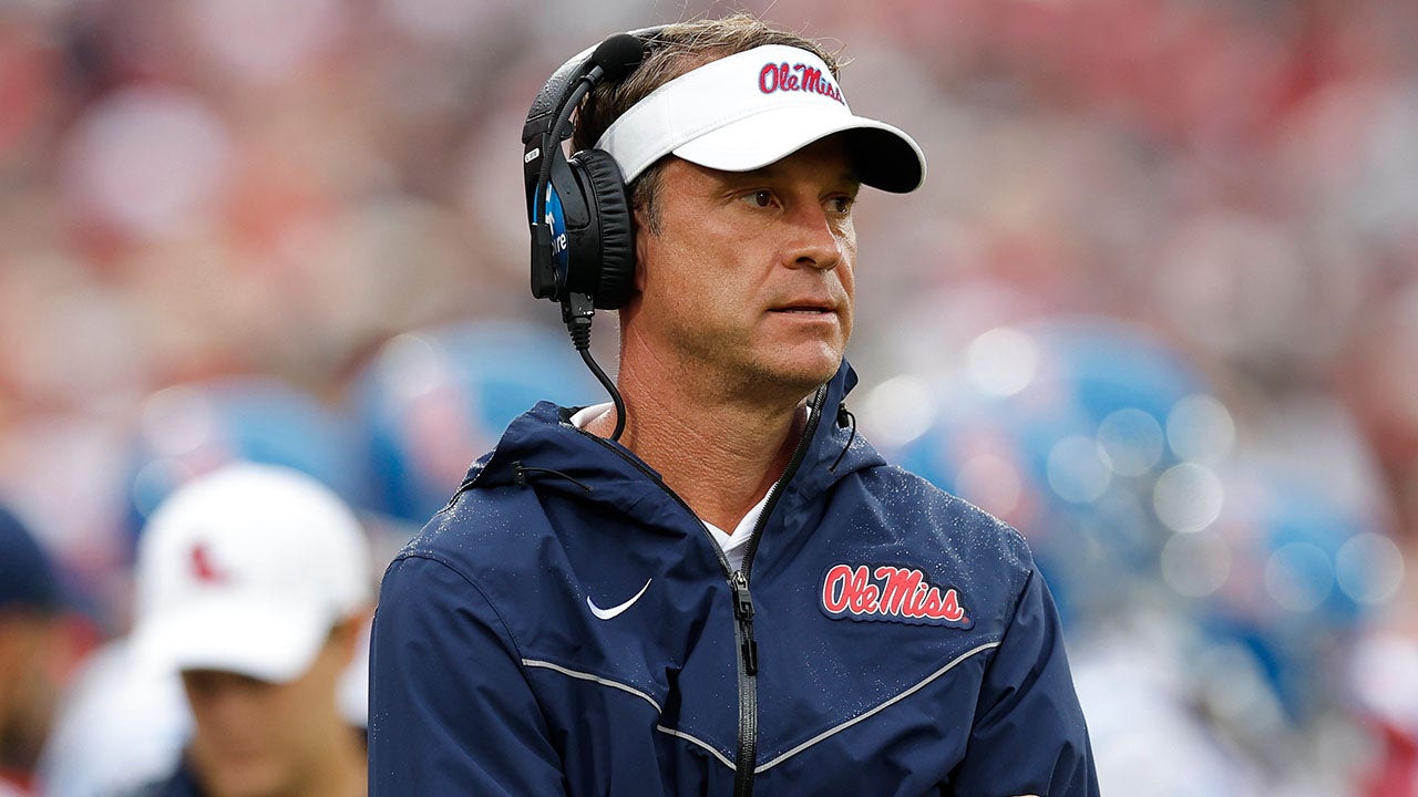 Reporter's Notebook: Congress debates college sports NIL bill amid Lane Kiffin LSU controversy