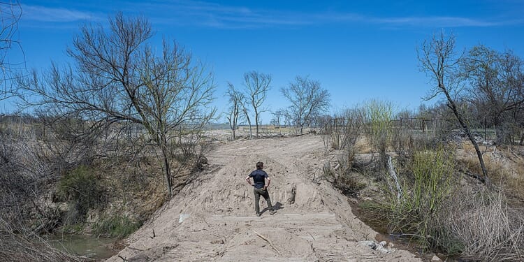 Trump threatens 5% Mexico tariff over water treaty violations