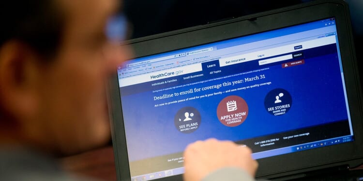 Obamacare sending money to dead, fake and incomplete accounts, GAO says