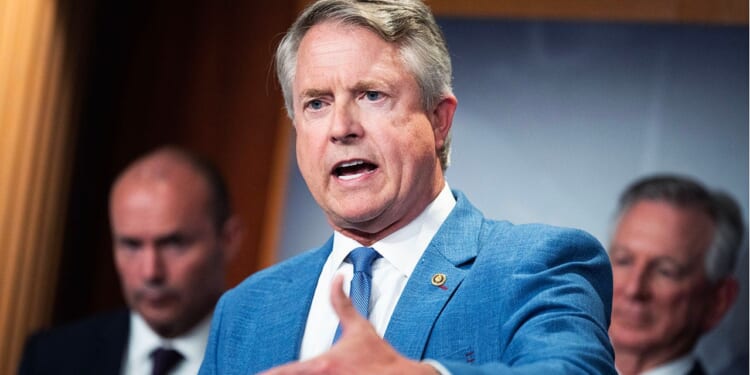 Republicans face Thursday deadline as Marshall pitches hybrid Obamacare plan