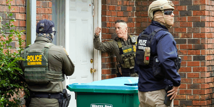 New bill targets sanctuary cities obstructing immigration enforcement