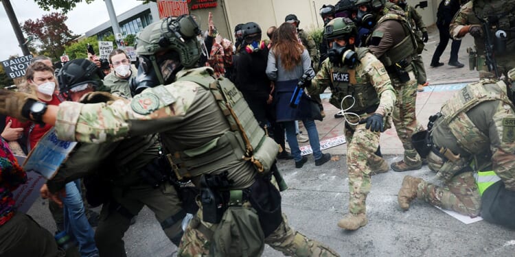 Senator warns of 'powder keg' with anti-ICE rhetoric