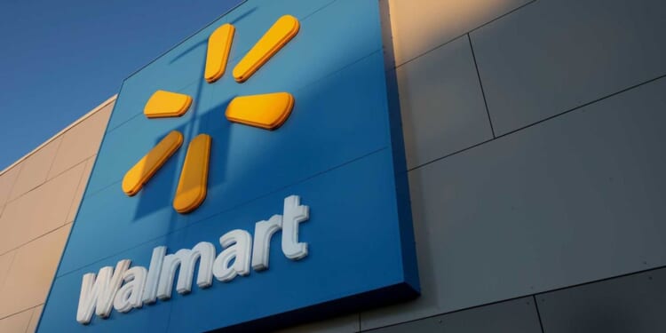 Alleged shoplifter has 'astonishing' bad timing — and ends up surrounded by cops at Walmart
