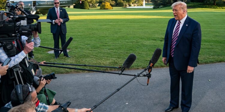 Exclusive Trump schedule shows 10-hour days amid ongoing health scrutiny