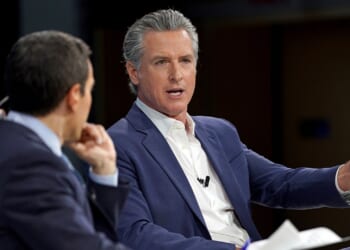 Gavin Newsom's rising political status on display at DNC winter summit