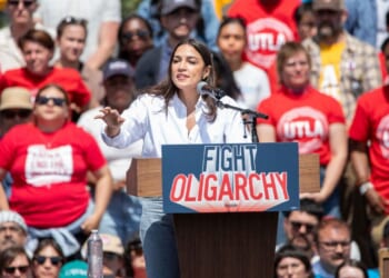'Peak hypocrisy': AOC’s 'socialist' brand questioned after Puerto Rico spending spree