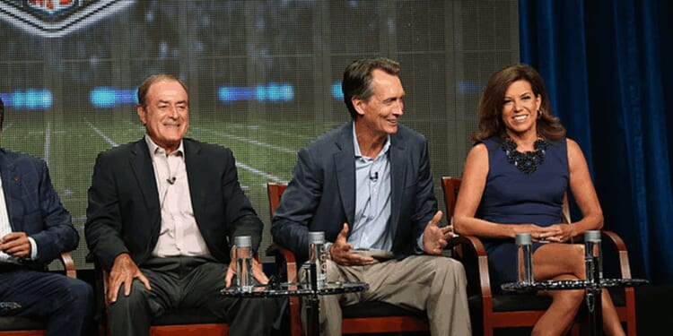 Former 'Sunday Night Football' reporter and huge Tim Walz critic eying US Senate seat in Minnesota: Report