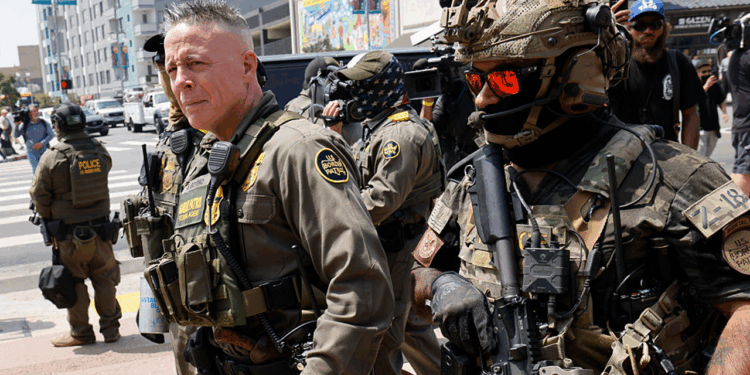 AmericaFest crowd backs ICE in hometowns as Democrats resist agents