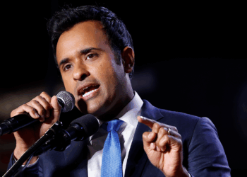 Ramaswamy quotes JFK, outlines conservative vision and policies in Phoenix