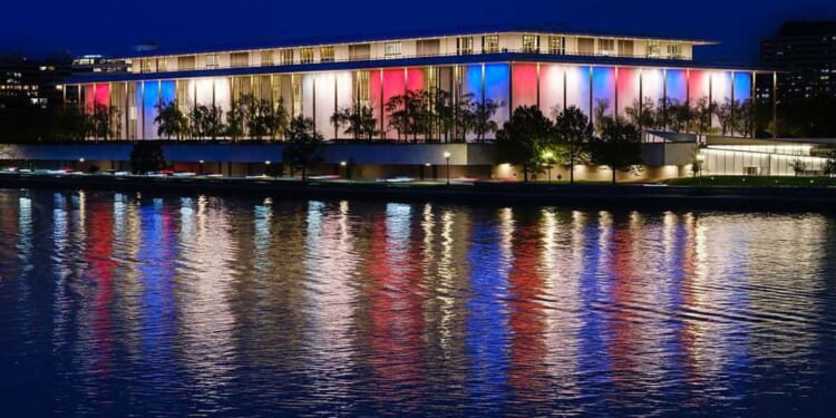 Democrats melt down as Kennedy Center board votes unanimously to rename building to honor Trump