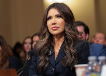 US offers illegal aliens $3,000 to sign up for self-deportation