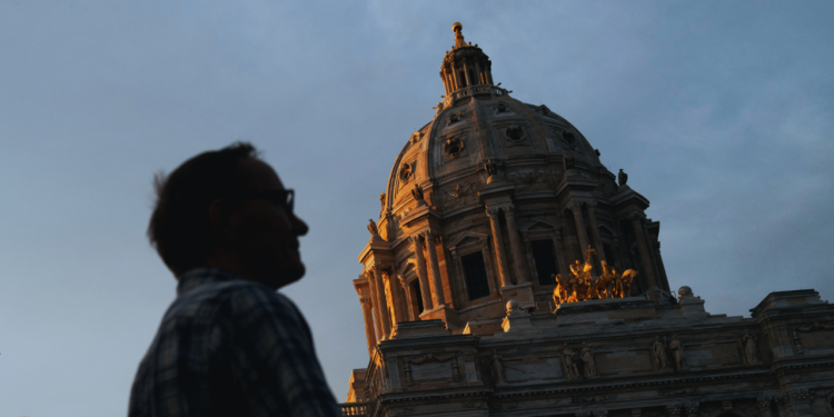 98 Minnesota mayors warn state fiscal policies fuel deficits, higher local taxes