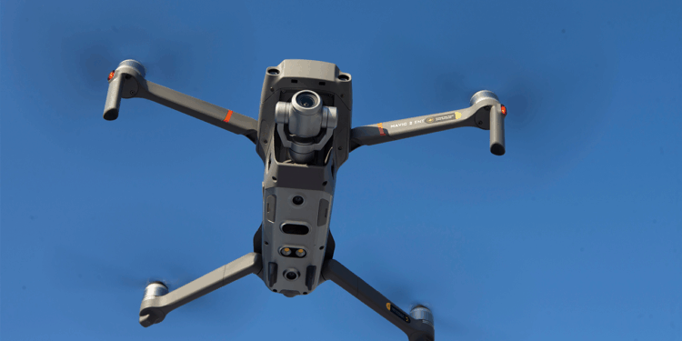 FCC bans new Chinese-made drones over national security concerns