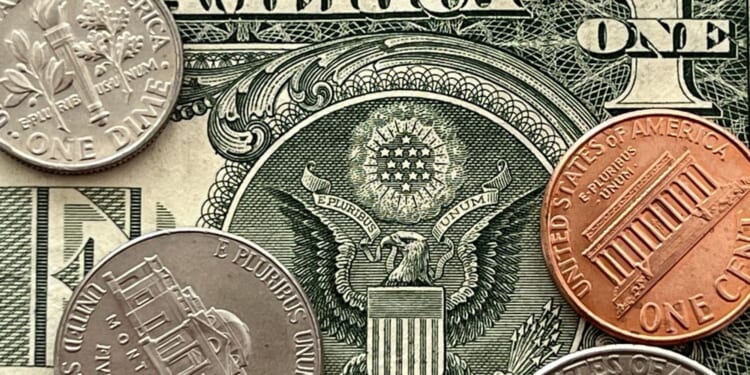 ‘E Pluribus Unum’ Means That We’re One People, Not A ‘Nation Of Immigrants’