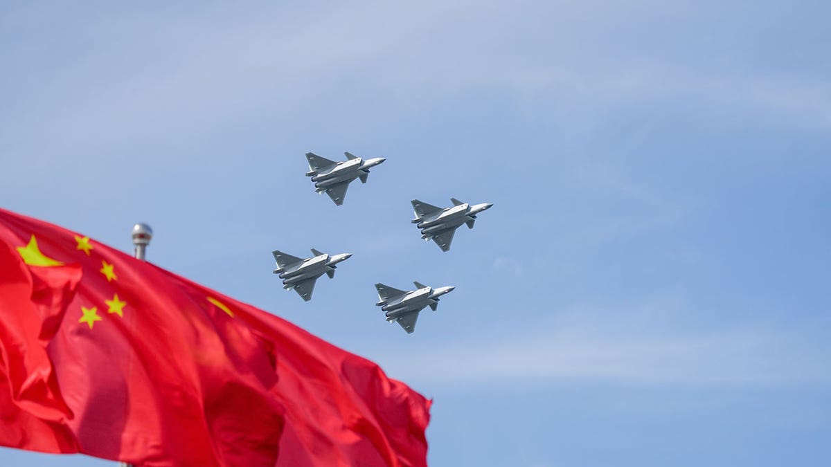China's J-20 fighter jets fly in the sky