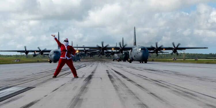 Holiday traditions for US troops stationed overseas this season