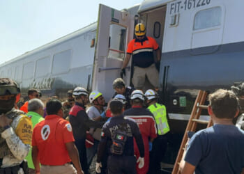 Train Crash in Mexico Leaves 13 Dead, Nearly 100 Injured