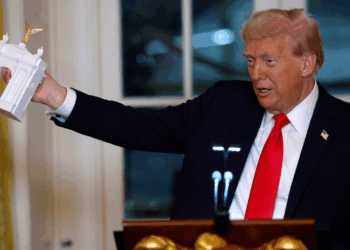 Trump announces timeline of 'Triumphal Arch' monument construction in DC