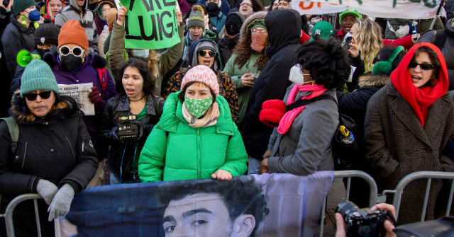 Alleged Assassin Gets ‘Cougars for Luigi Mangione’ Fan Club