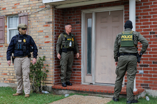 Border Patrol commander and federal agents conduct immigration operations