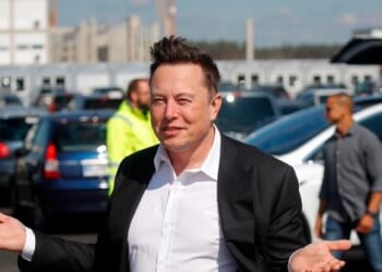 China to Ban Tesla's Retractable Door Handles over Safety Concerns