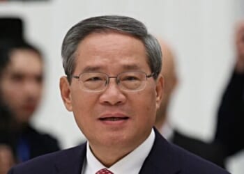 China's #2 Li Qiang Claims Trump Tariffs Dealt ‘Severe Blow’ to Economy