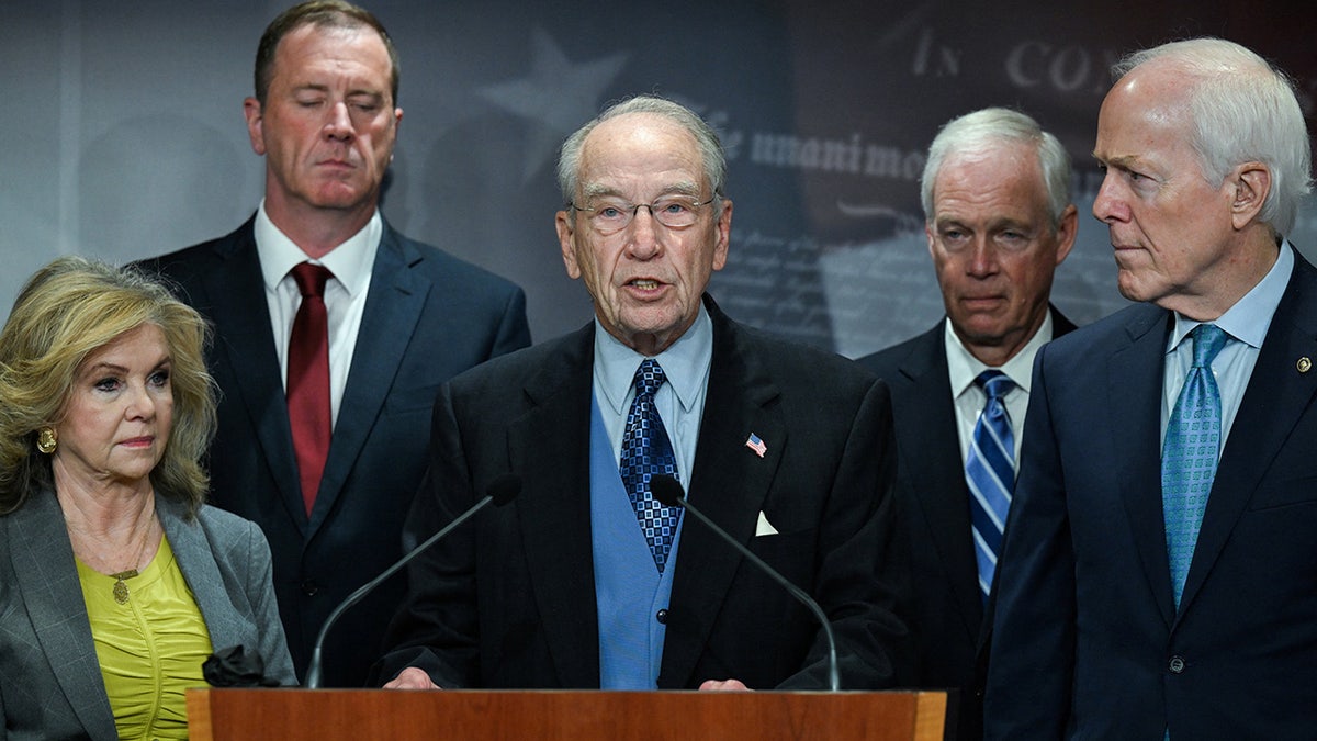 Chuck Grassley leads a press conference on Arctic Frost