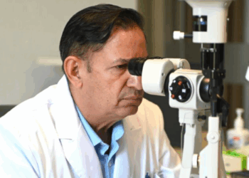 Cuban Slave Doctors in Angola Spend Christmas Without Pay or Vacations