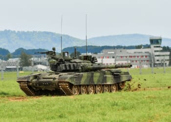 A Czech T-72 tank in a field.