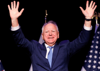 Democrats Applaud as Gov. Tim Walz Promises to Welcome More Somali Migrants to Minnesota