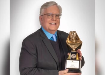 Doug Keck honored with 2025 Mother Angelica Award – Catholic World Report