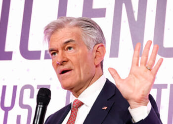 Exclusive — Dr. Oz Urges 69 Million Seniors to Act on Medicare