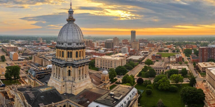 High Lawmaker Salaries Can Lead to Worse State Performance