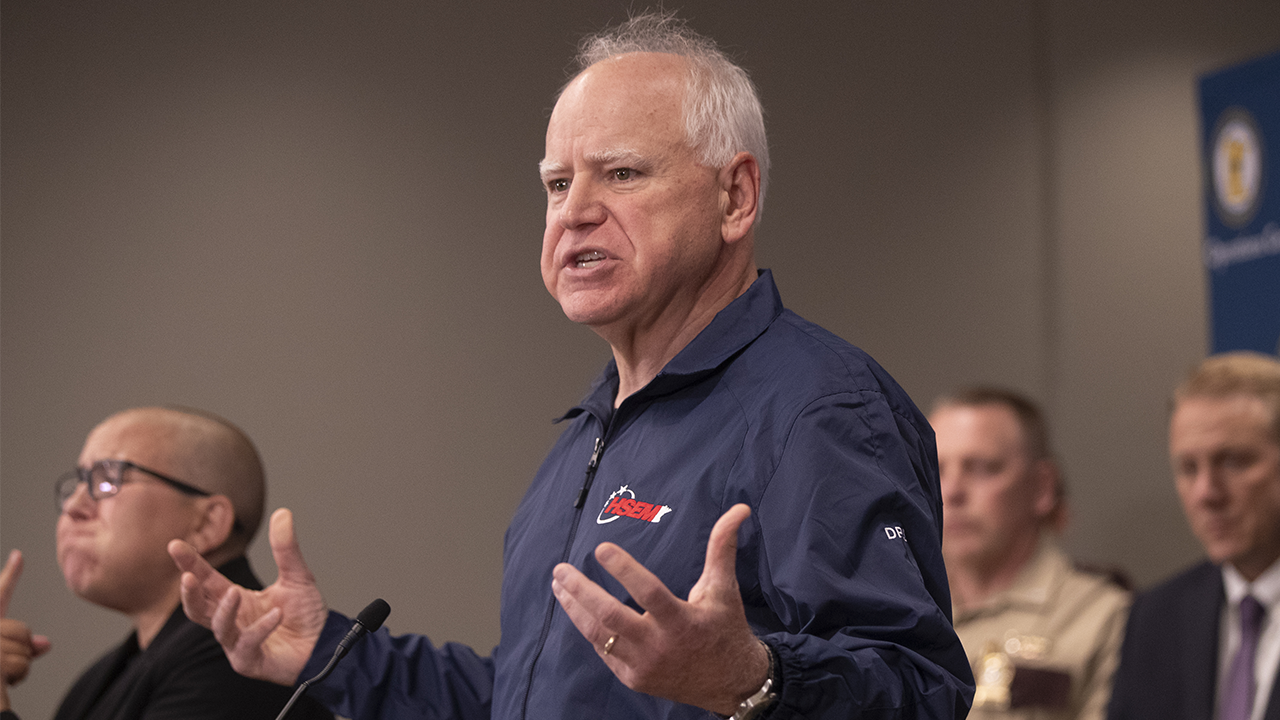 Minnesota GOP lawmaker Robbins challenges Walz over billions in fraud