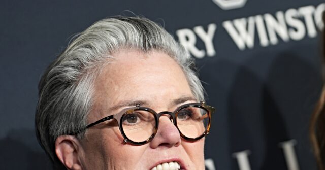 Rosie O'Donnell's Therapist Told Her to Ignore Trump for Two Days, She Only Lasted Two Hours